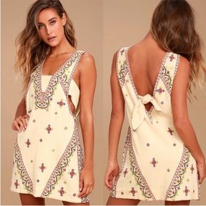 Free People Never Been Beige Embroidered Mini Dress Size Medium MSRP $168